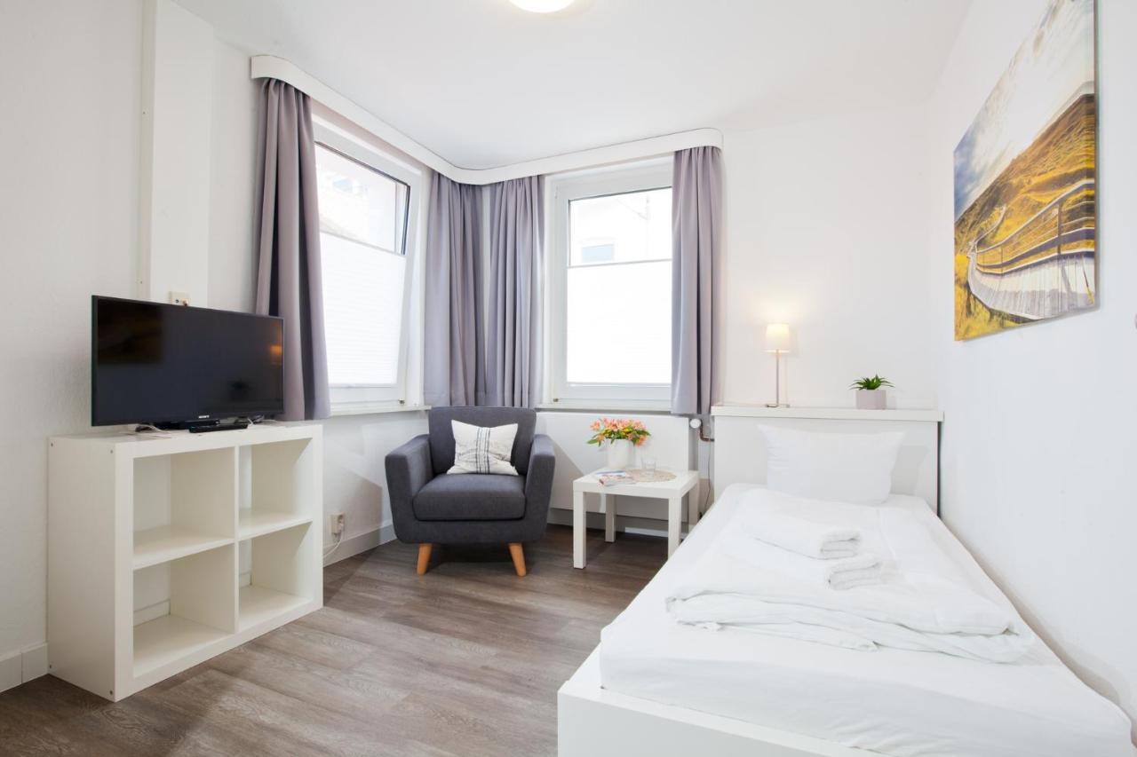 Haus Menno Janssen - Einzelzimmer Norderney Extérieur photo